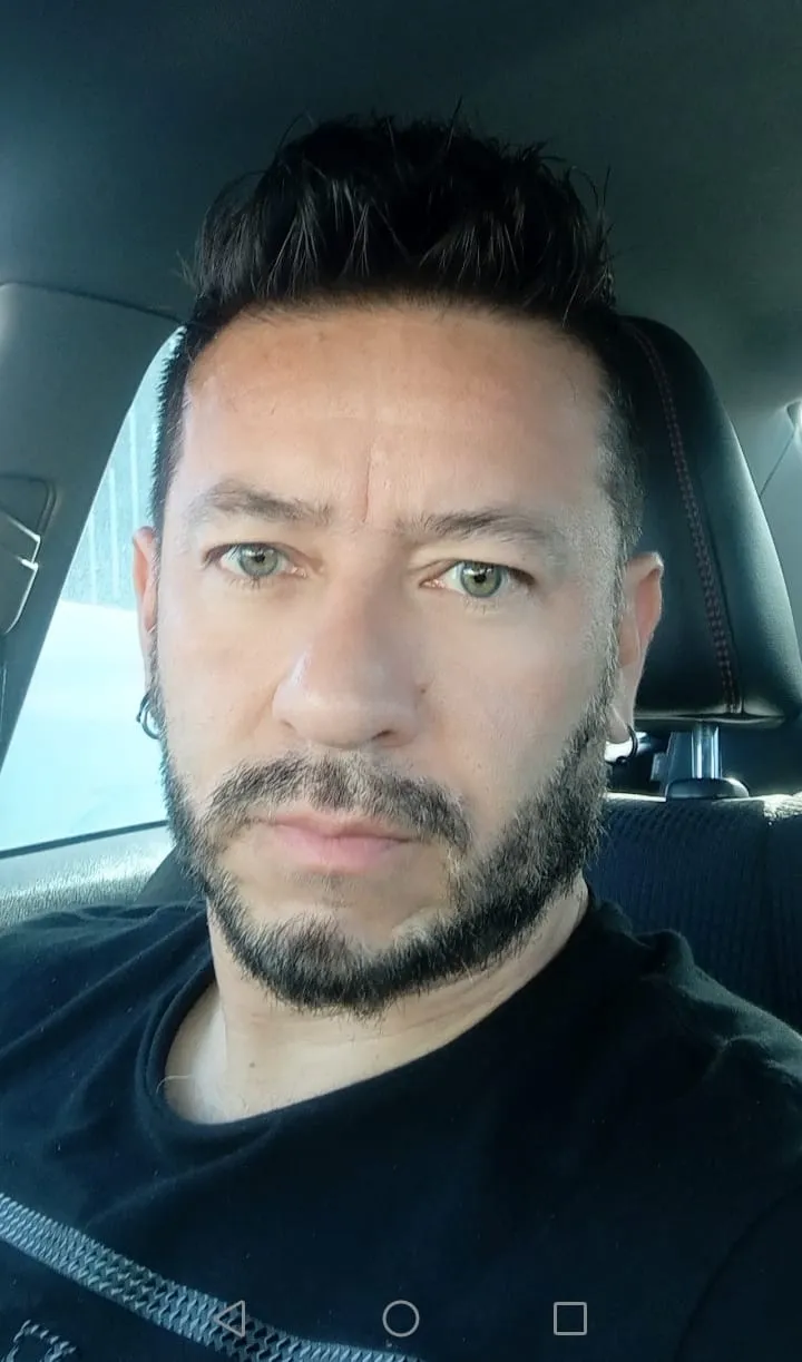 Sobre Nosotros Socio y Creador Ricardo Sabogal